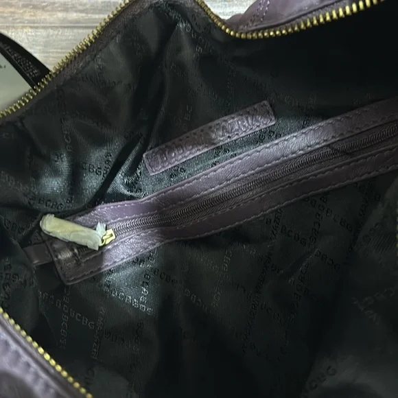 Luxe Unique Purple Leather Handbag - Picture 3 of 14